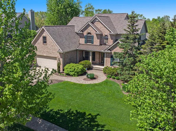 6330 Edgewood Dr, Ann Arbor, MI 48108