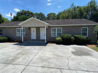 129 Creekside Dr NW #2, Calhoun, GA 30701