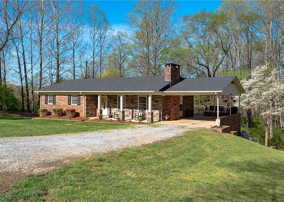 1st image of 1405 Omni Ln