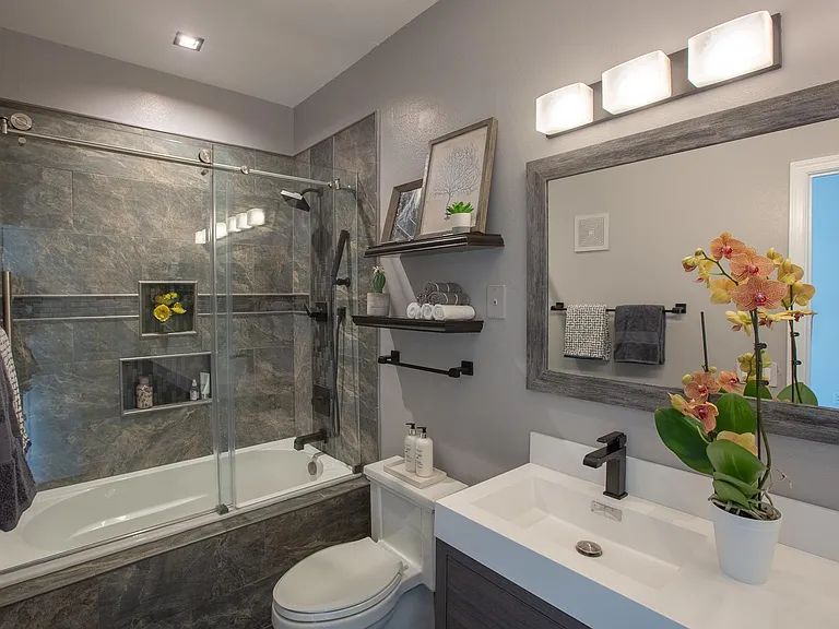 1550 Spring Gate Dr — Photo 9
