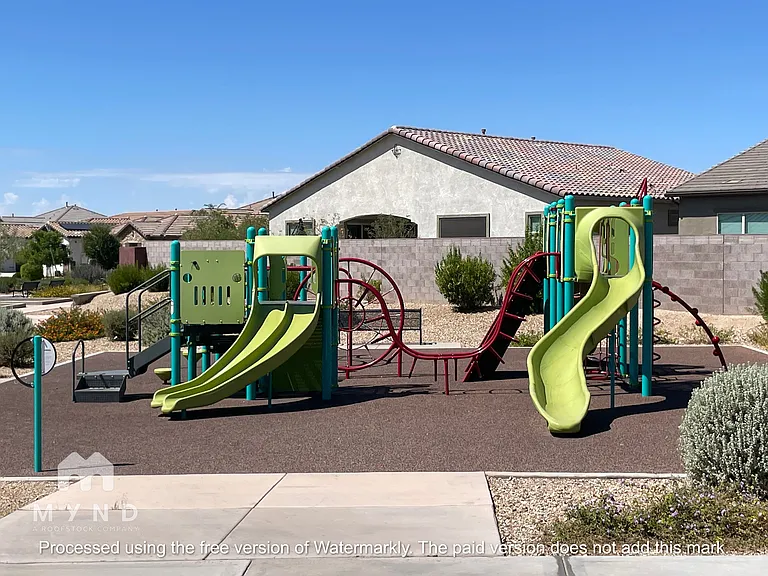 9917 E Thistle Ave — Photo 32