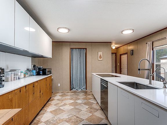 3rd image of 2214 Nicolai Ave #53