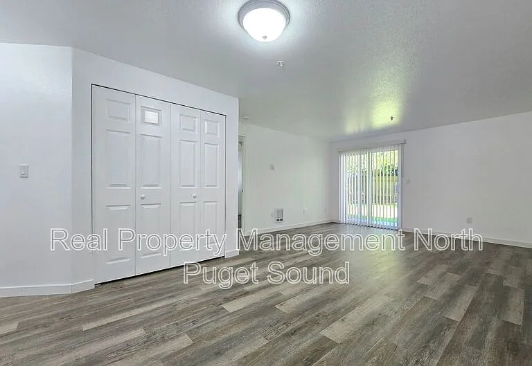 4505 100th St NE #B10 — Photo 9