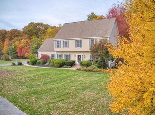 14 Rocky Woods Rd, Hopkinton, MA 01748