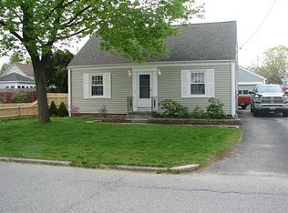 24 Farnum St, Pawtucket, RI 02861