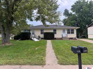 1600 Park St #1602, Beatrice, NE 68310