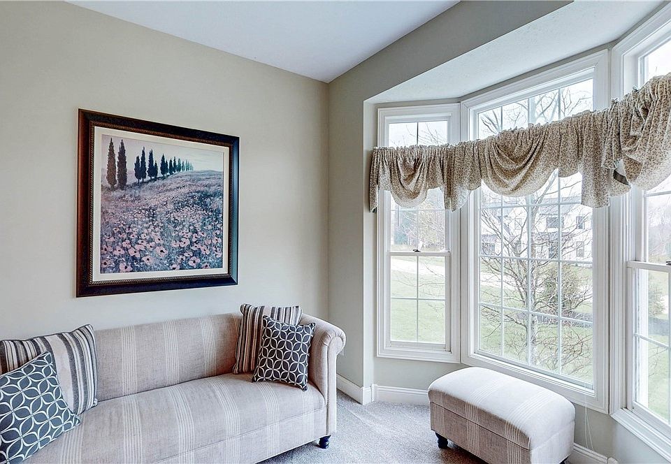 5690 Canyon View Dr, Painesville, OH 44077 | Zillow
