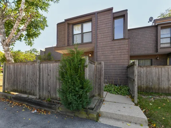 6989 West Glenbrook ROAD #1, Milwaukee, WI 53223