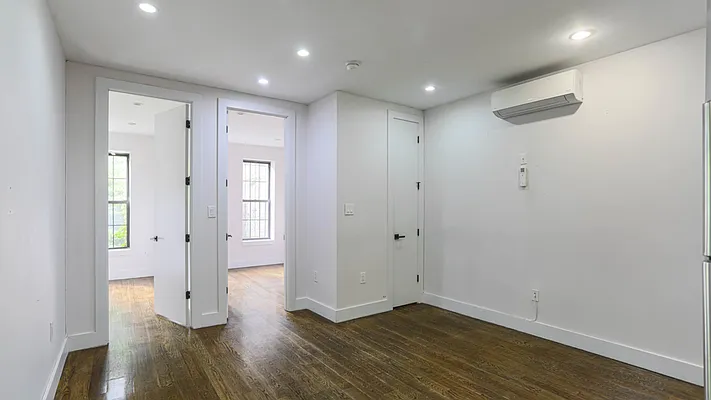 Rented by Nooklyn NYC LLC | media 7