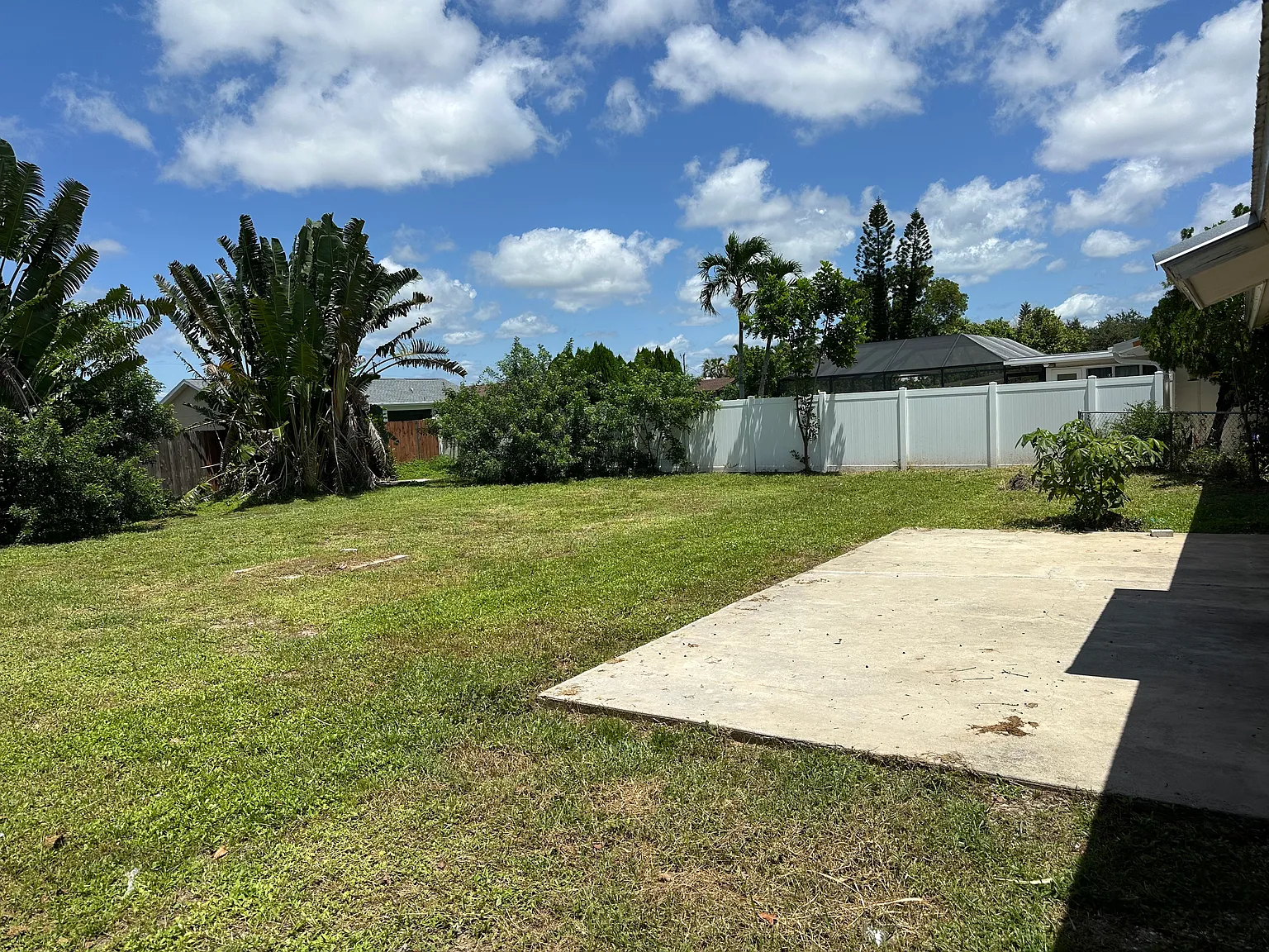 3 bed, 1128 sqft, $1,600 — Photo 3