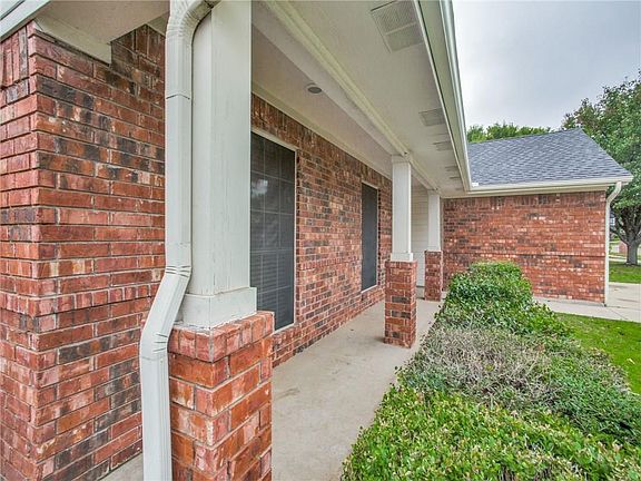 4th image of 109 Roberts Dr