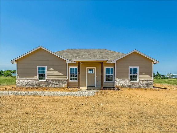 3rd image of 3308 Chinaberry Ln