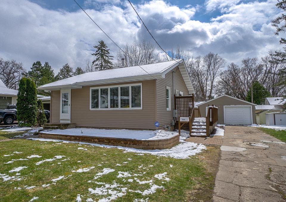 1111 Olive St W, Stillwater, MN 55082 Zillow