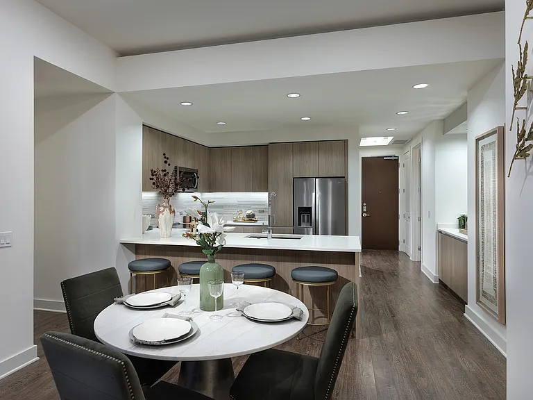 Hanover Turtle Creek — Photo 10