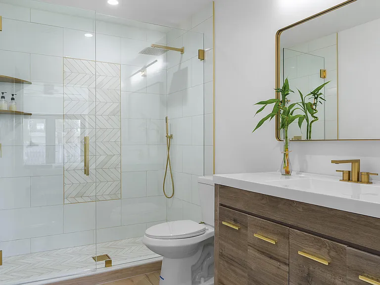 303 De Carie St #303 — Photo 12