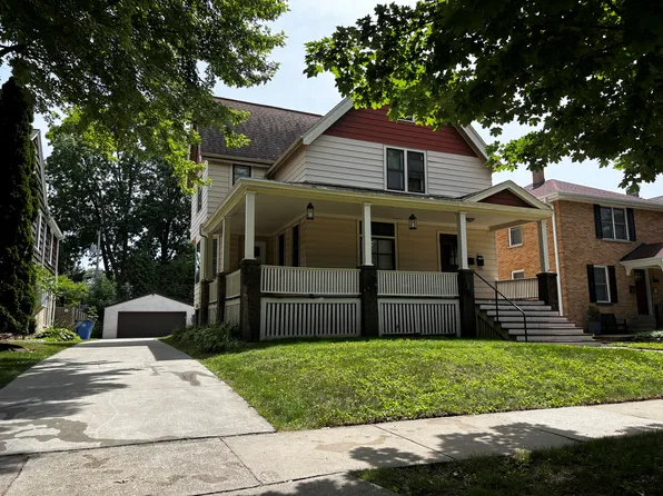 919 E Lexington Blvd #919, Milwaukee, WI 53217