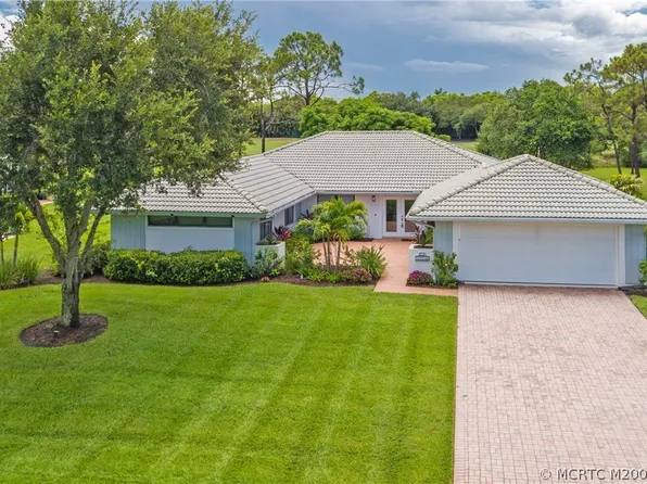 1463 SW Troon Cir, Palm City, FL 34990