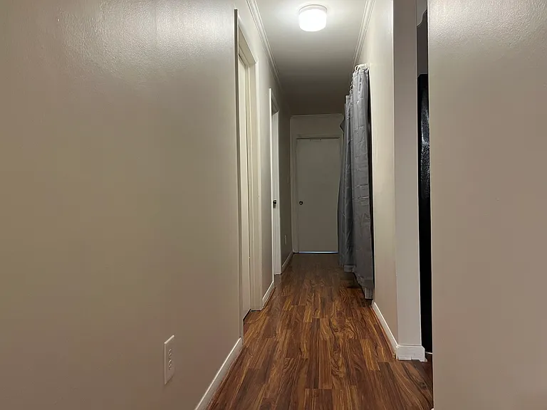 1008 Sandlin Pl #J — Photo 12