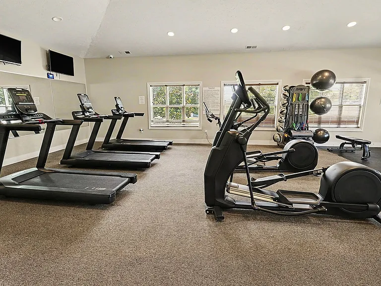 Limestone Creek Apartment Homes — Photo 39