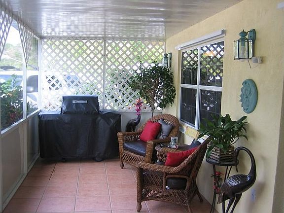 Screened patio
