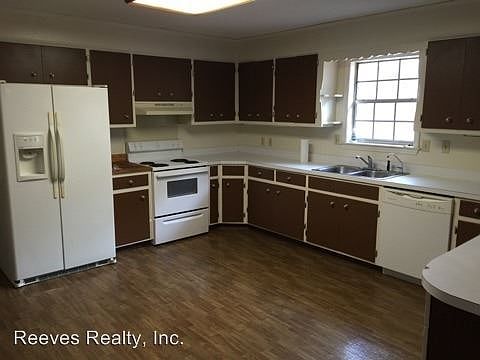 2nd image of 5251 Joginell Dr E