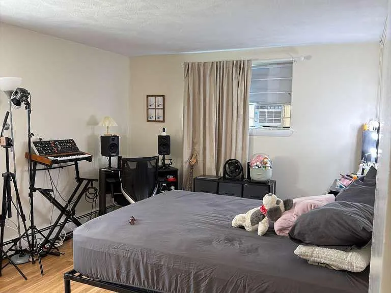 88 Gardner St #2B — Photo 3