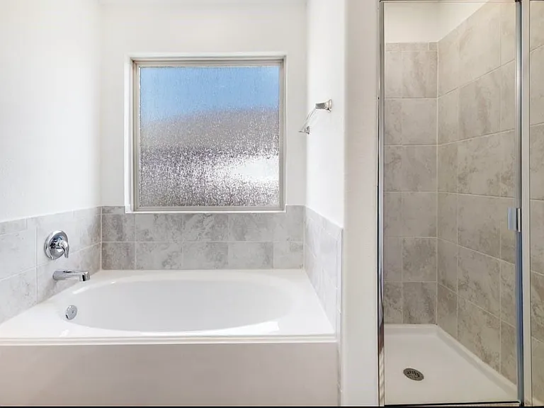 21416 Bird Wing Dr — Photo 7