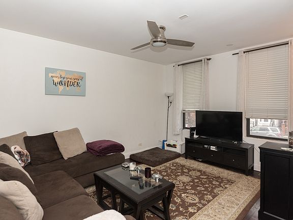 2nd image of 2121 N Winchester Ave #2