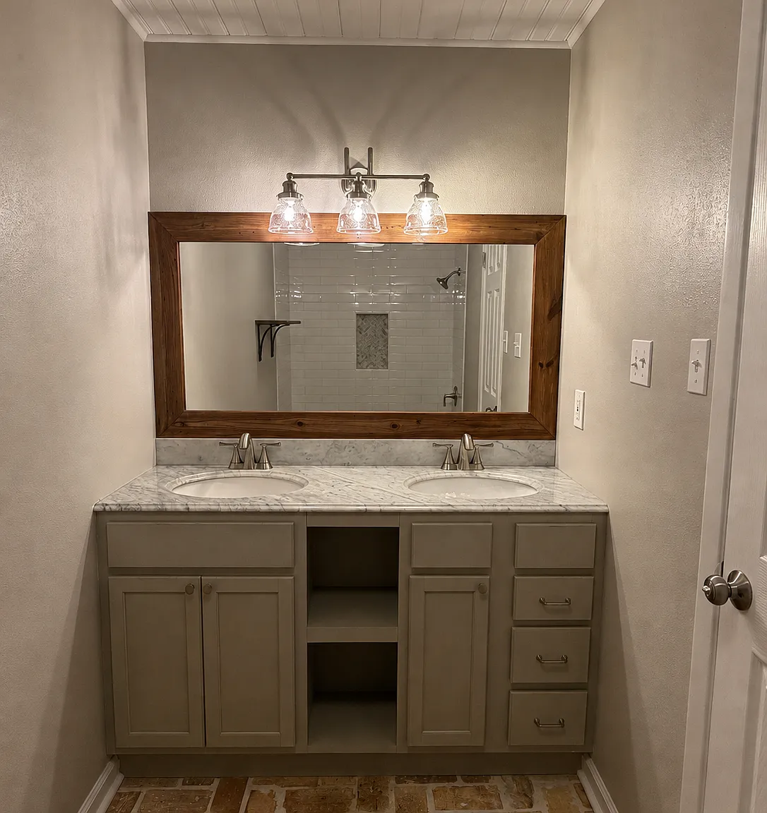 3 bed, 1500 sqft, $1,600 — Photo 1
