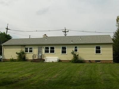 2nd image of 129 Woodlawn Ave