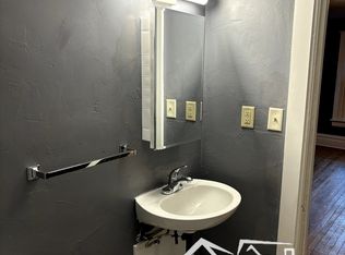 1012 Columbus St #C, Manitowoc, WI 54220