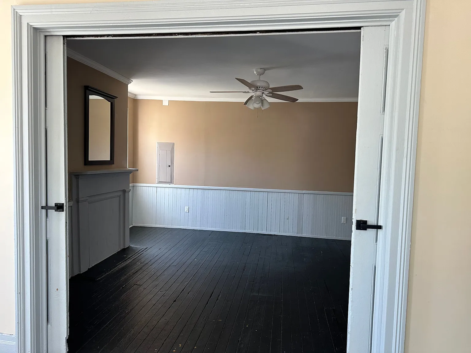 1 bed, 1.0 bath, 900 sqft, $1,525 — Photo 4