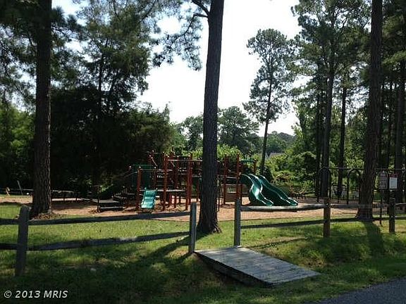 5th image of 17528 Oriole Dr
