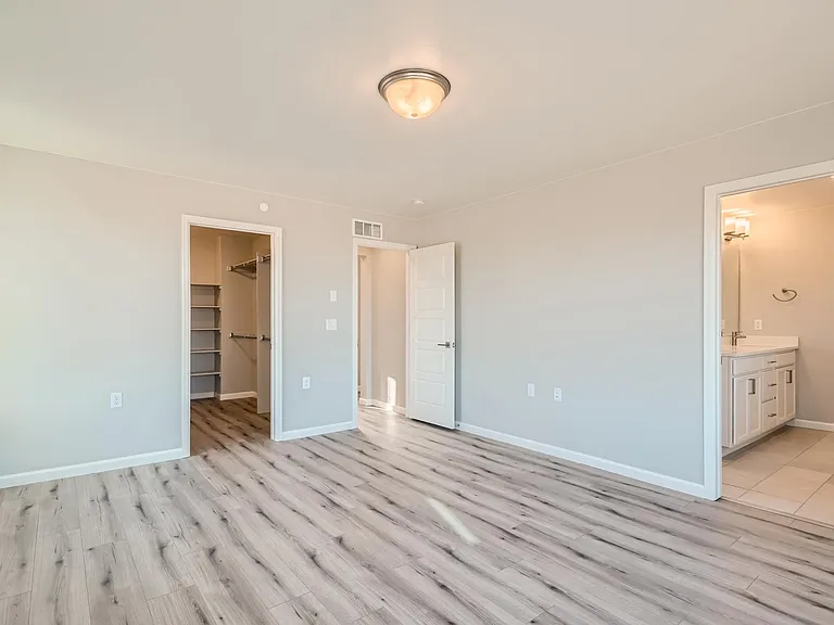 190 Mohawk Cir — Photo 15