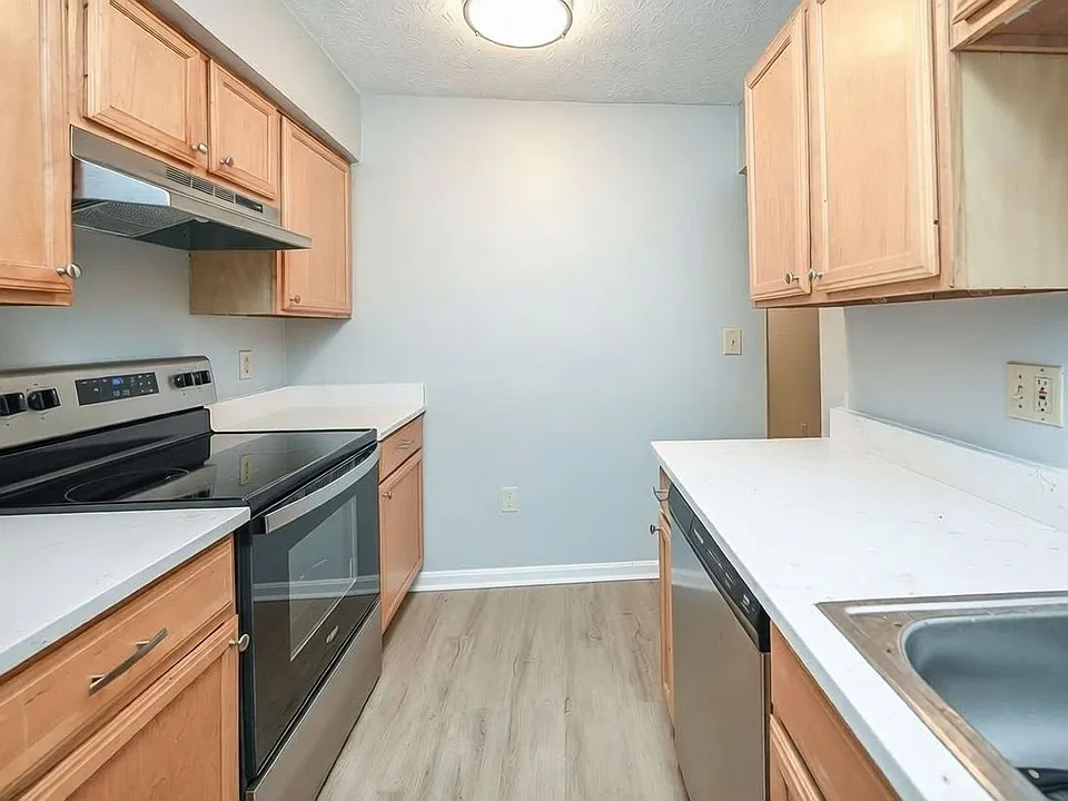 2419 Ohio Ave #20