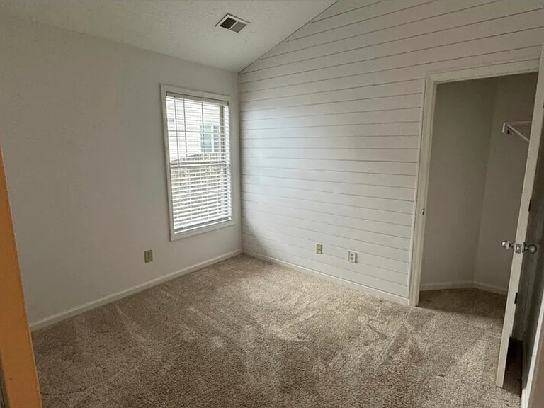 2860 Mahala Ln — Photo 6