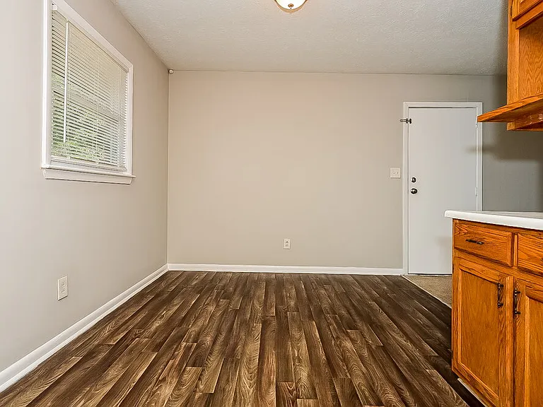 1303 Todiway Ct — Photo 5