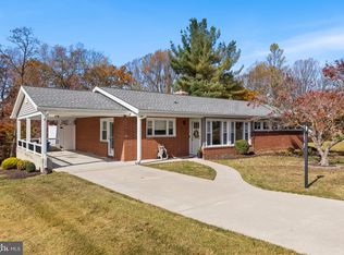 9504 Buckhorn Rd, Parkville, MD 21234