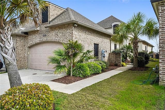 1st image of 1414 Royal Palm Dr