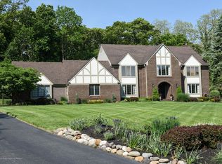 32 Chestnut Dr, Colts Neck, NJ 07722