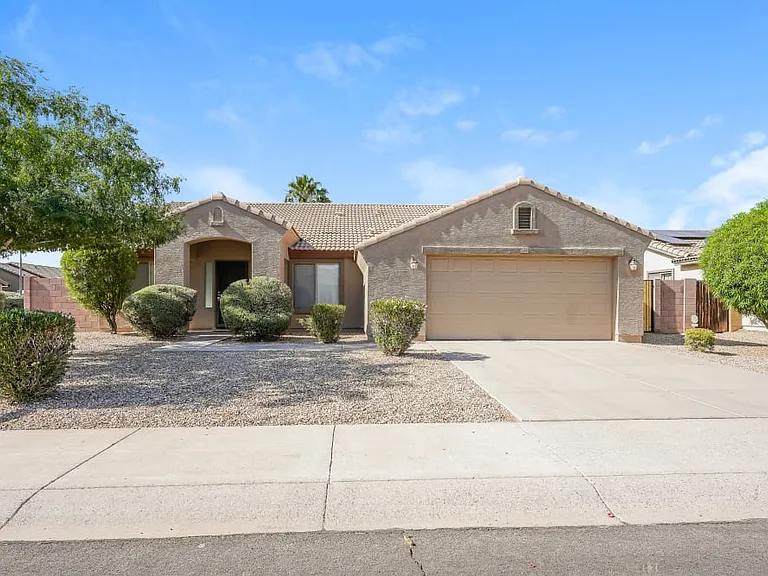 15809 W Pima St — Photo 2