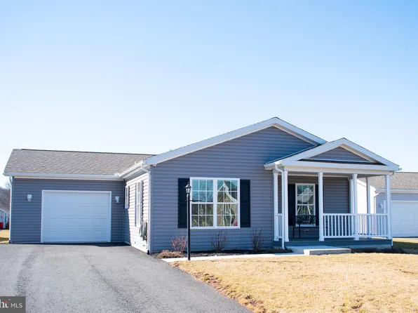 14 Tern Ct, Bechtelsville, PA 19505