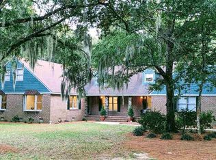 341 Rum Gully Cir, Murrells Inlet, SC 29576