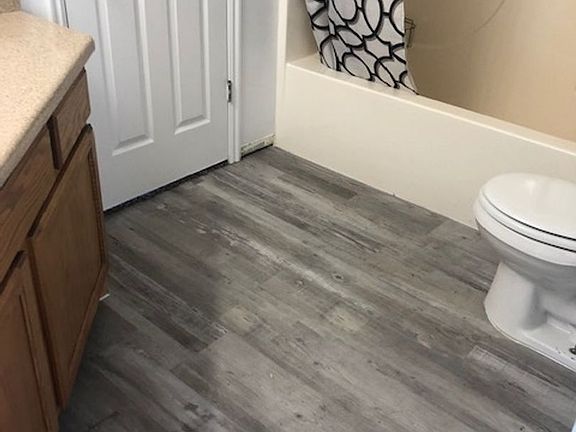 4th image of 28 Somerset Pl