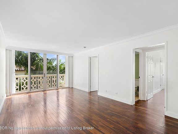 2nd image of 227 Brazilian Ave APT 3F