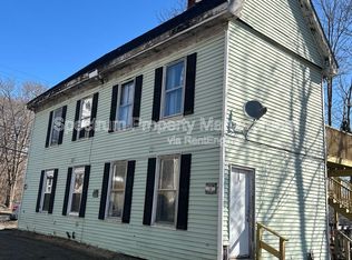 16 Highland Ave APT 2, Gardiner, ME 04345