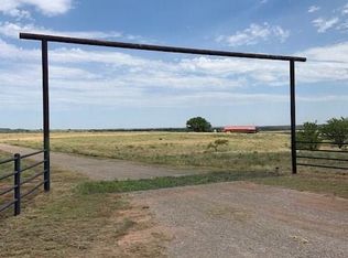 9506 N 1820th Rd, Cheyenne, OK 73628