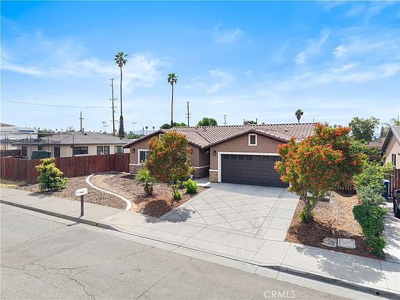 4th image of 3118 Mendoza Way