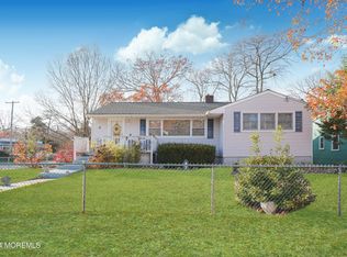 18 Lillie Rd, Toms River, NJ 08753
