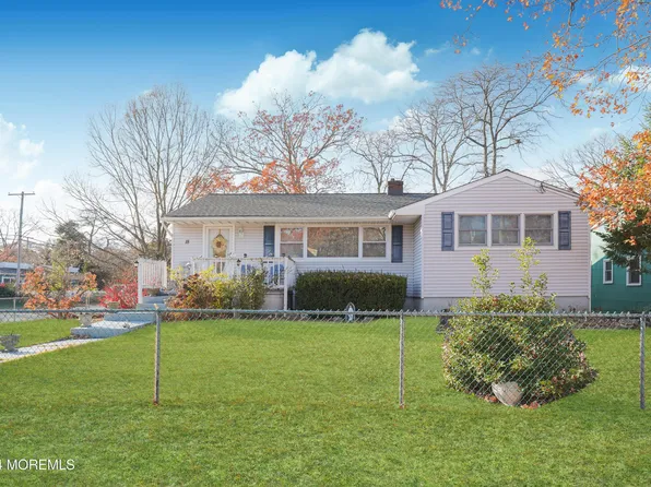 18 Lillie Road, Toms River, NJ 08753